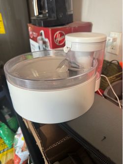Pet/cat water fountain