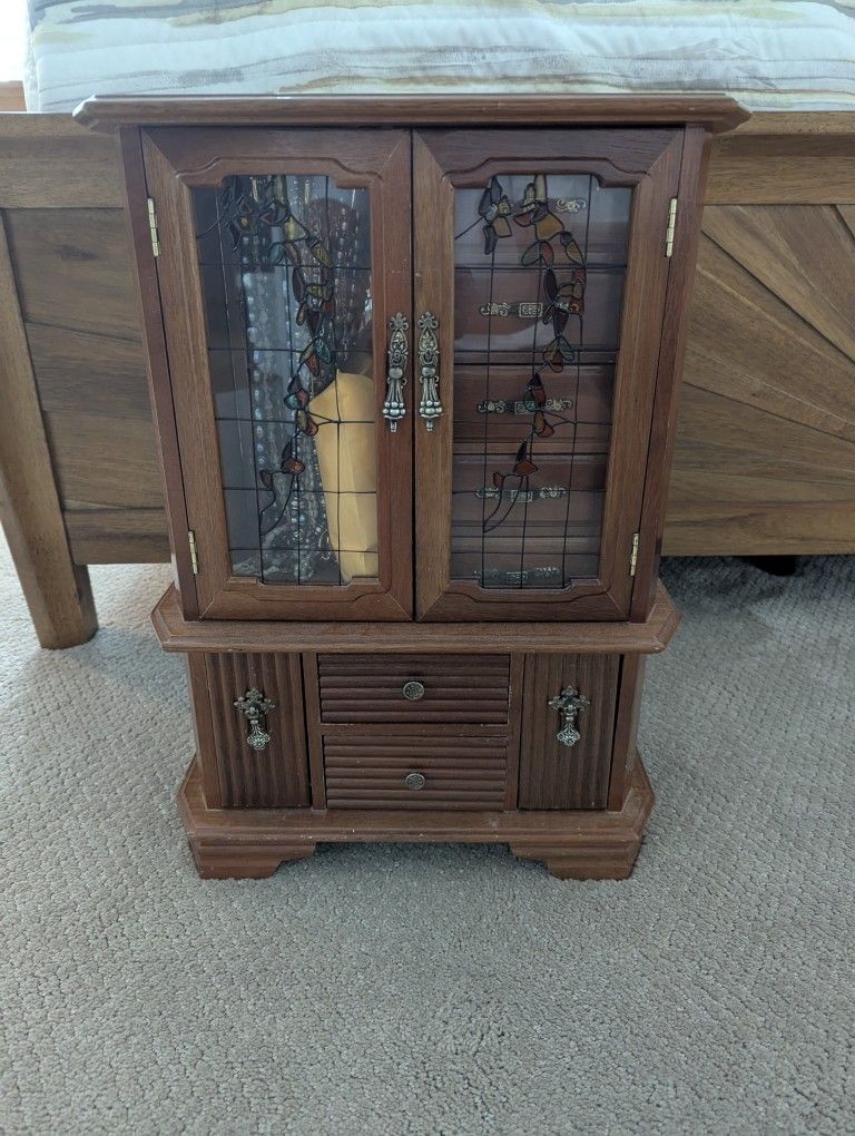 Musical Jewelry Box