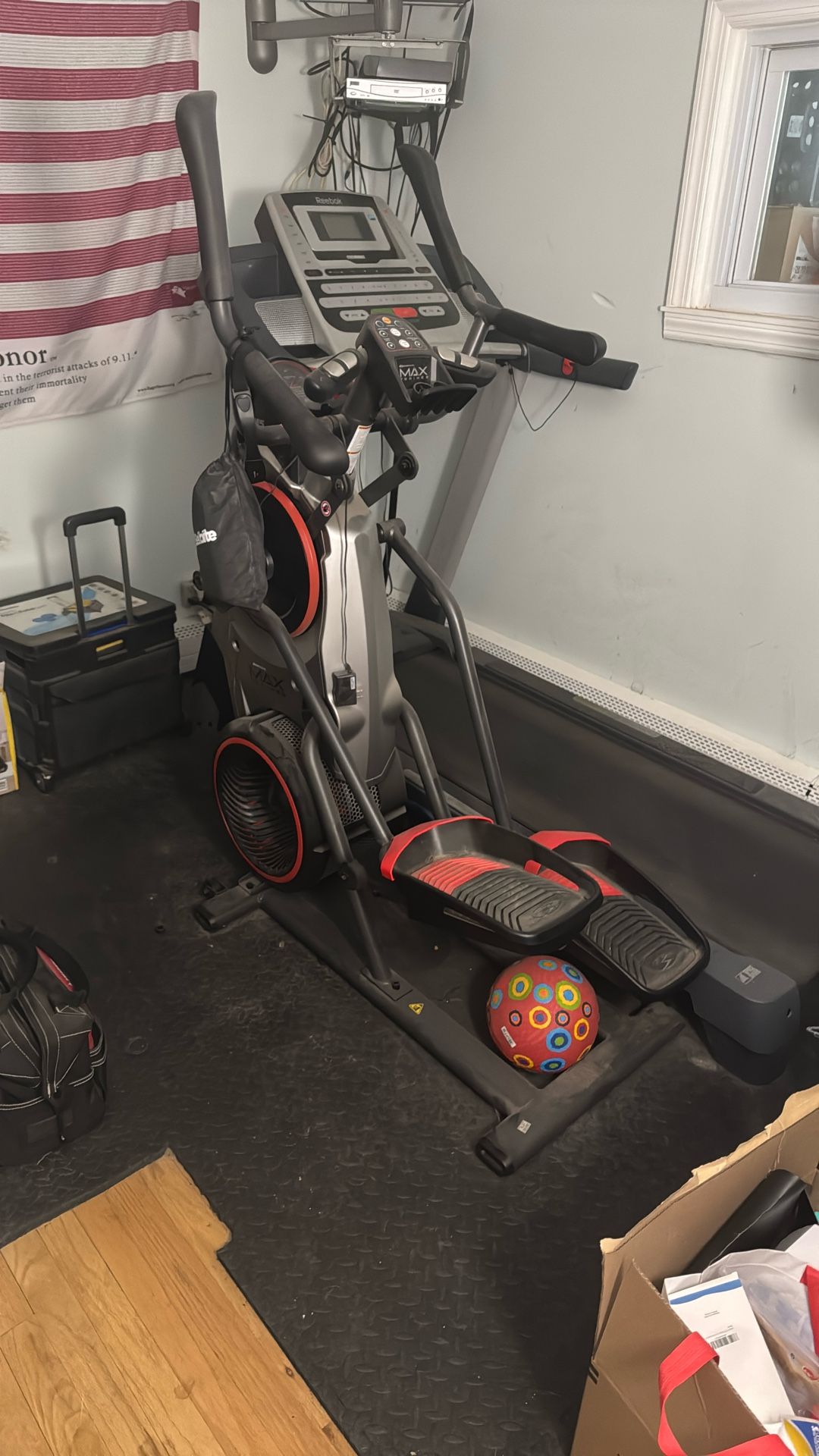 Bow flex Max trainer
