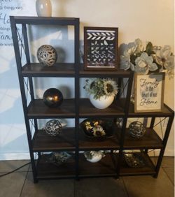 Bookshelf