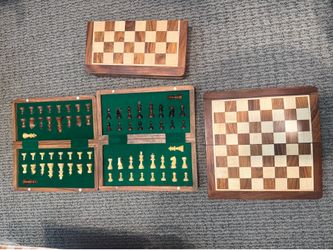 Chess board- travel