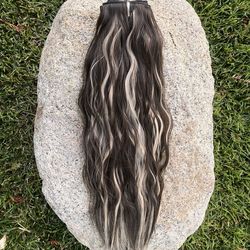 20 Inch Long Wavy Hair Extensions, 4 Pieces, Synthetic Fiber Hair, Thick Double Weft Hairpieces for Women, Brown with Blonde Highlights *NEW In Pack*