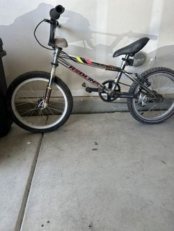 Red Line 16 Inch Classic