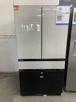 Samsung bespoke refrigerator standar depth French door 4 doors