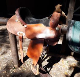 16 inch barrel saddle