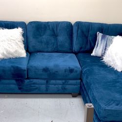 Brand New Blue 2Pc sectional with free Delivery & set up services 🚚 💨