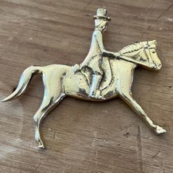 Vtg Goldtone Access English Pewter Equestrian Horse Rider Brooch Pin Gr. Britain