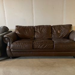 Leather Couch In Good Condition