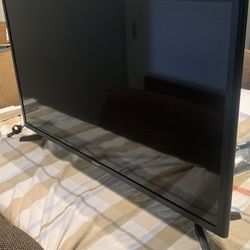 Samsung 32” Smart TV Excellent Condition