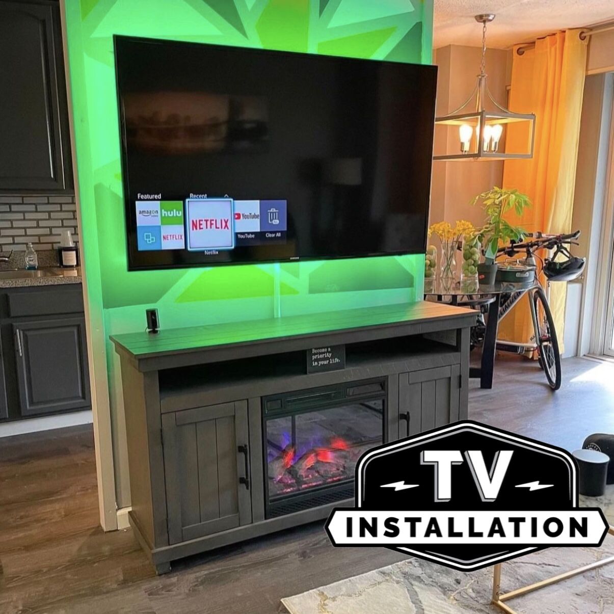 TV MOUNT