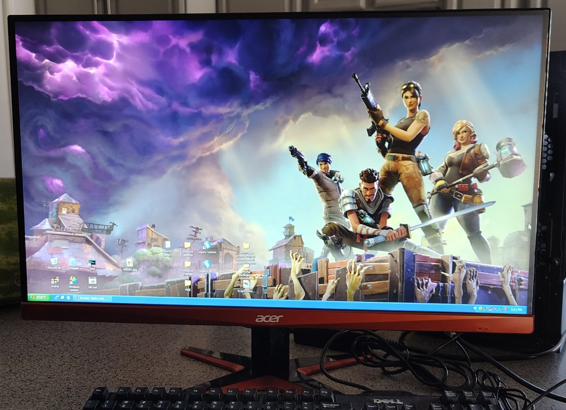 Gaming Monitor 1440p 27"
