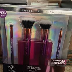 Real techniques make up brush Set limited Edition