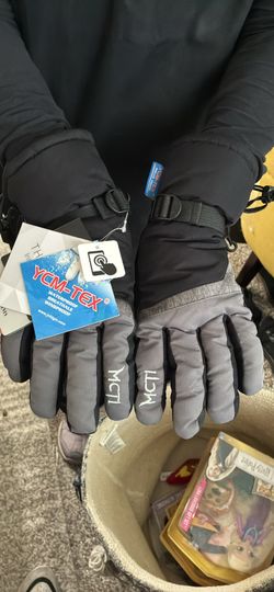 Lady’s snow gloves large
