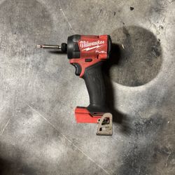 milwaukee drills