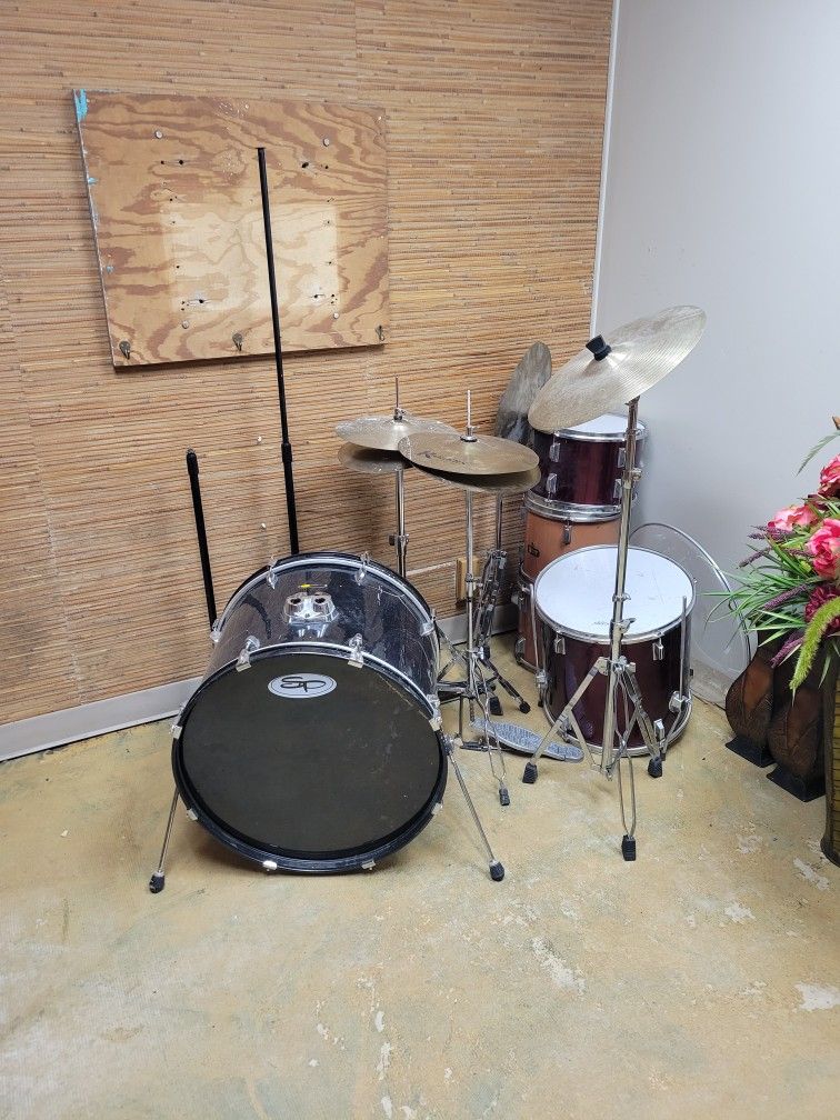 Drums 