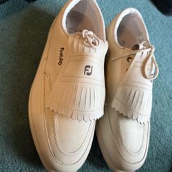 FootJoy Golf Cleats/Shoes For men 9.5 XW