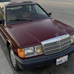 1984 Mercedes-Benz 190
