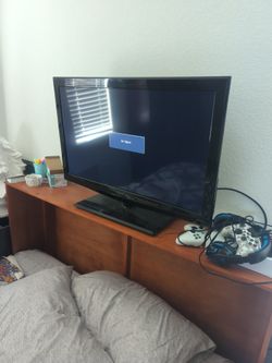 37.5 Proscan TV