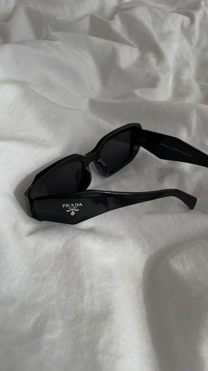 PRADA SUNGLASSES