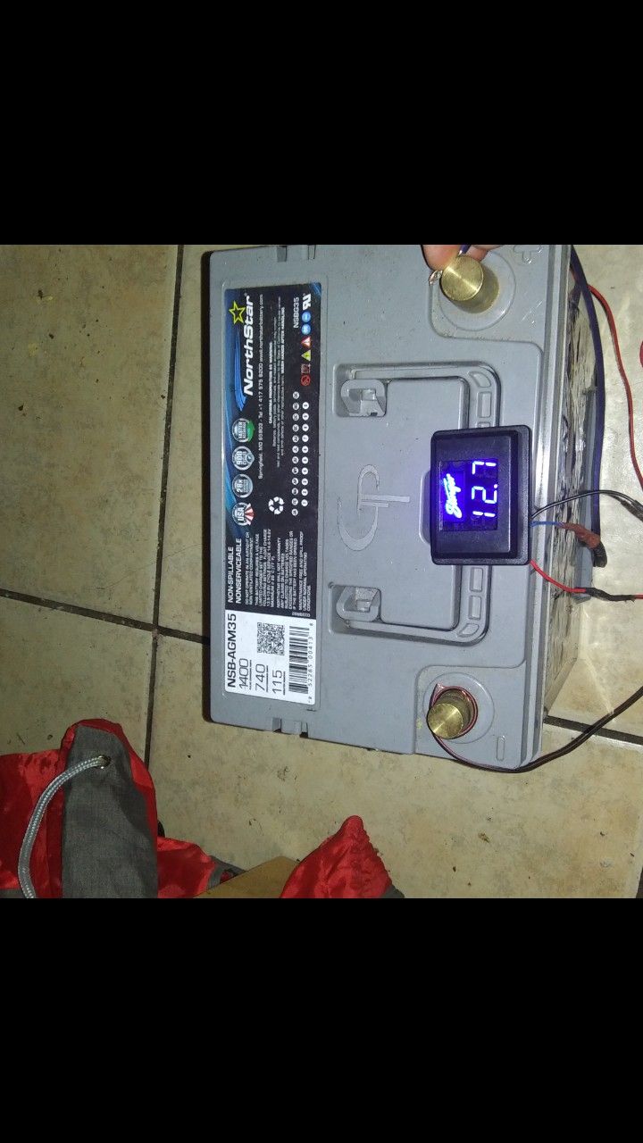 Northstar agm35 battery like new agm battery. Car audio for Sale in
