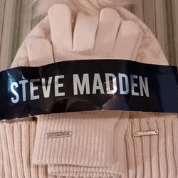 Steve Madden Hat And Gloves