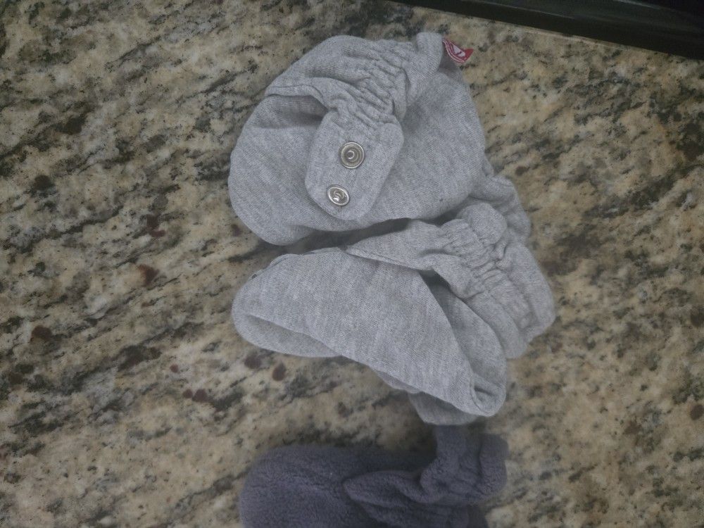 Zutano baby booties