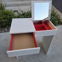 IKEA BRIMNES Dressing Table – White – Great Condition!