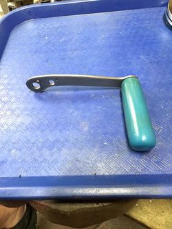 Power Handle/Crank for Penn 114H by(6/0), 115 (9/0) and Penn 49.