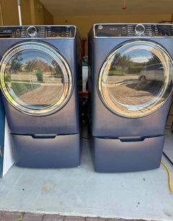 GE Sapphire Blue Smart Washer & Dryer Set -Delivery available