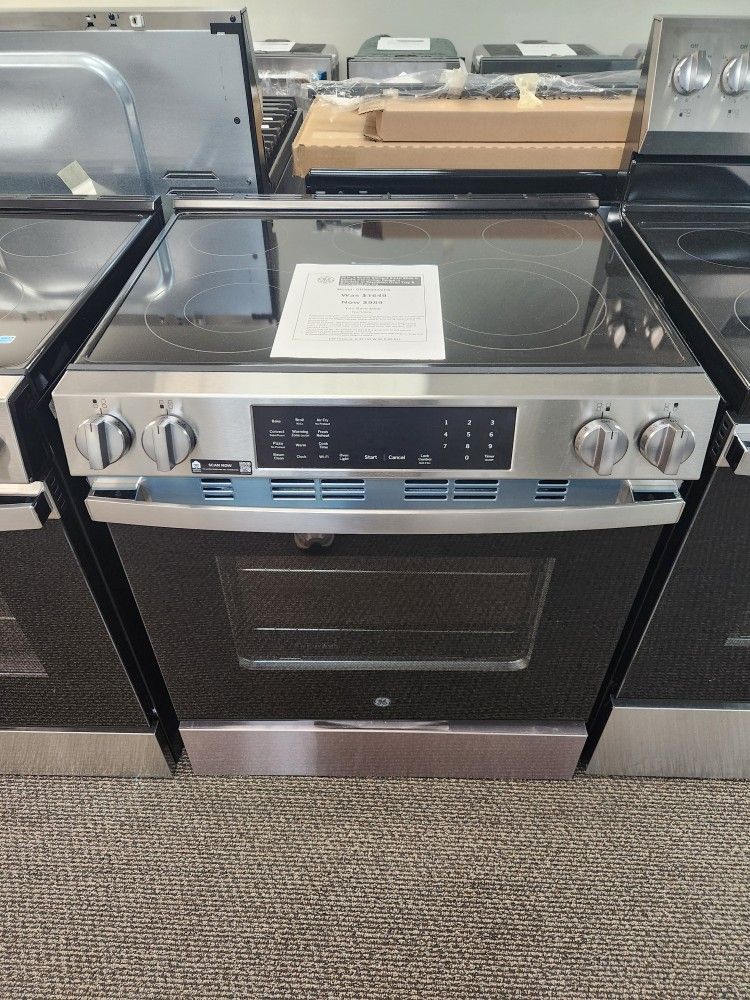 30 in. 5 Burner Element Smart Slide-In Electric Convection Range in Stainless wl EasyWash Oven Tray & No-Preheat Air Fry