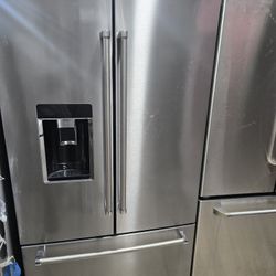 Kitchen Aid Stainless Steel Fridge Bottom Freezer 