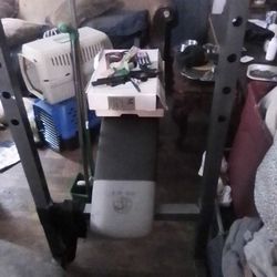 Weight Bench