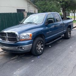 2006 Dodge Pickup