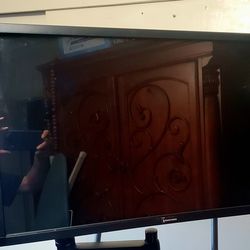 32" Samsung Touch Screen Computer Monitor In Great Working Condition