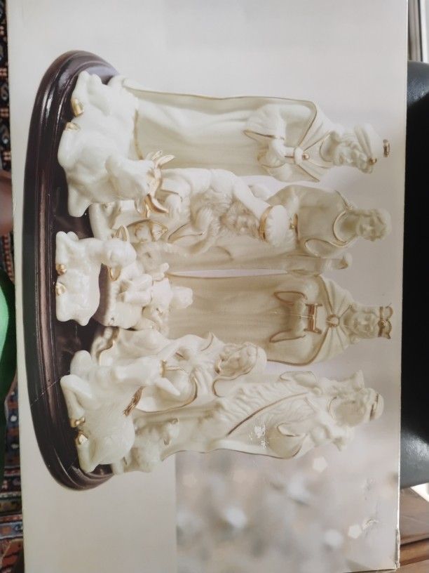 Lenox Glass Nativity 