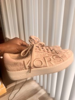 Michael Kors Women’s Shoes | Pink Size 8.5