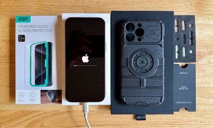 MINT Unlocked iPhone 16 Pro Max 256gb - Desert Titanium