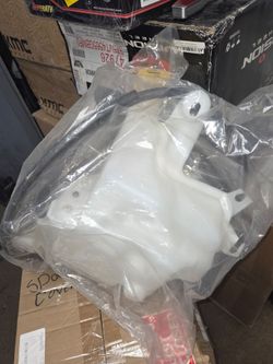 Coolant reservoir