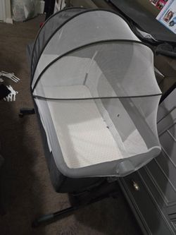 Free Baby Bassinet