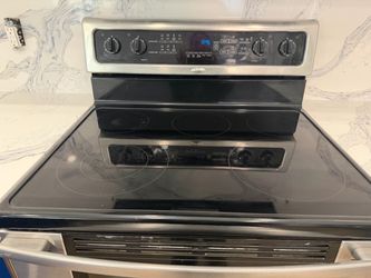 Whirlpool range
