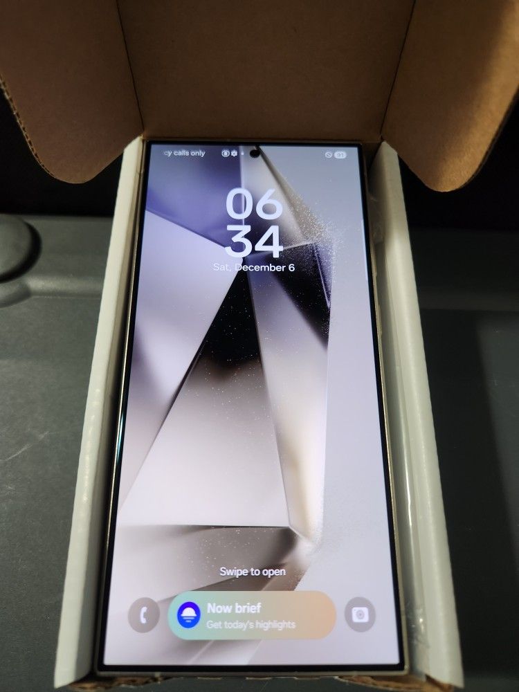 Samsung Galaxy S24 Ultra - 256gb UNLOCKED