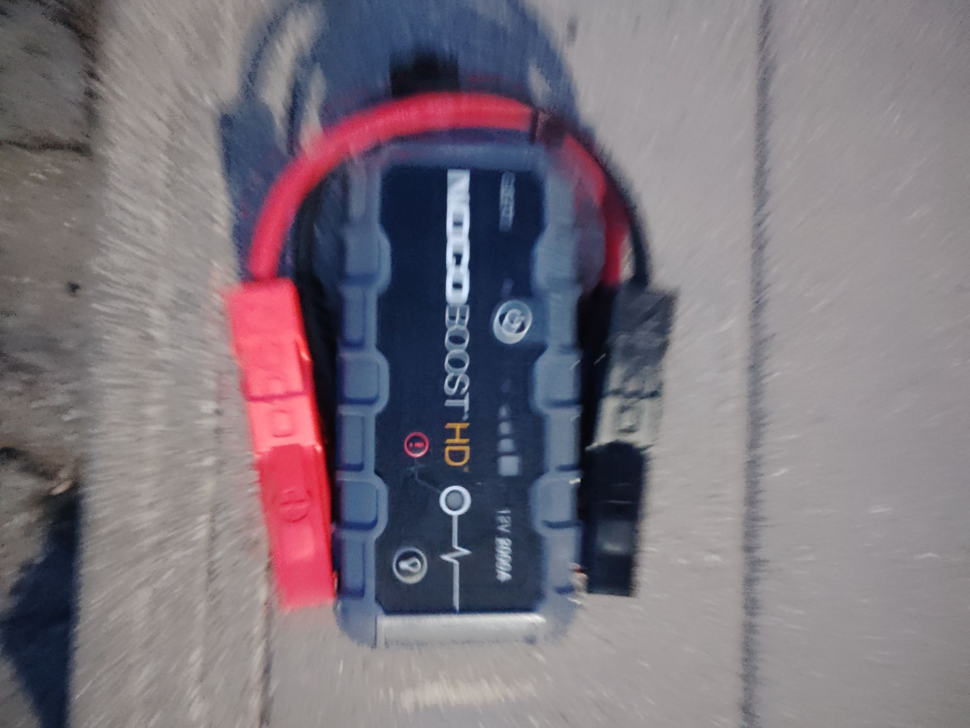NOCO Boost HD Jump Starter 12V 2000A for Sale in Los Angeles, CA - OfferUp