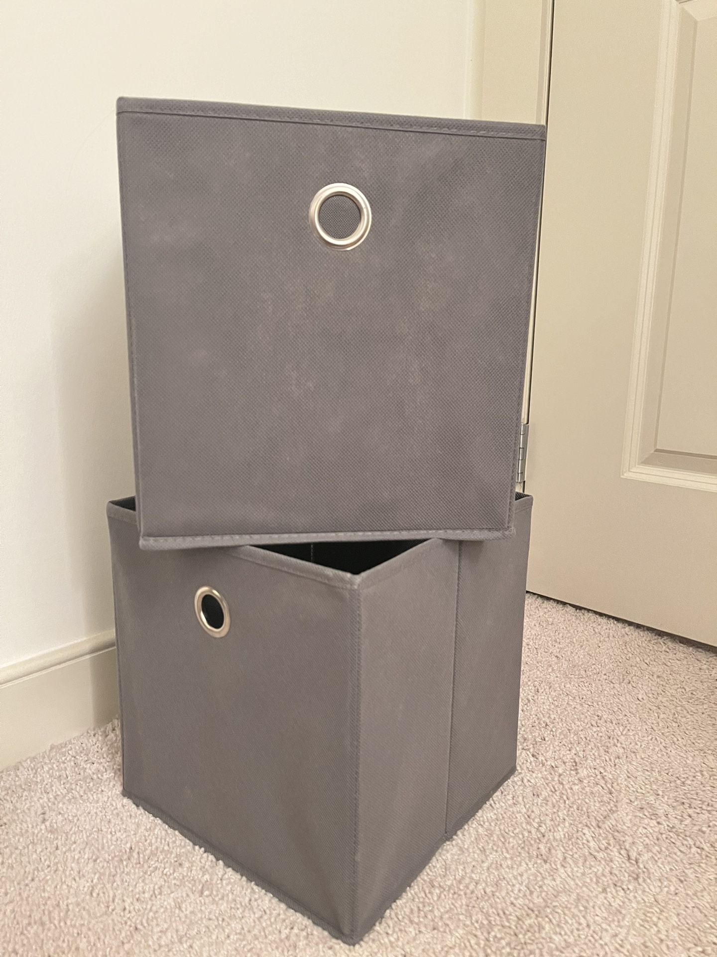 2 Storage cube bin 