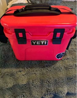 Yeti cooler 15  Bimini Pink with Lockport firm