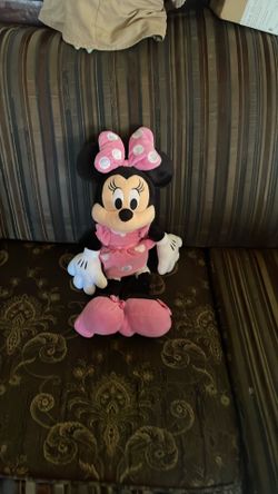 Minnie Mouse plush
