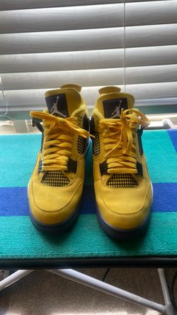 Jordan 4 lightning size 10