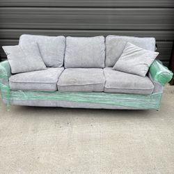 new washable couch 