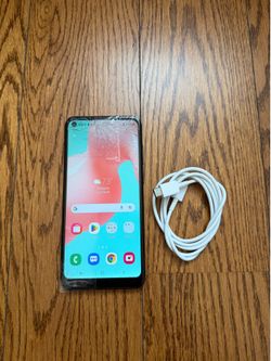 Samsung phone A11 64GB 2020 unlocked cracked screen