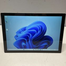 Microsoft Surface Pro 5 12.3 inch (128GB) Tablet with charger