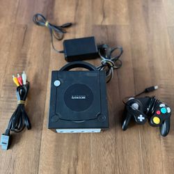 Nintendo GameCube Black Console Bundle – Controller + Cables – $90 🎮